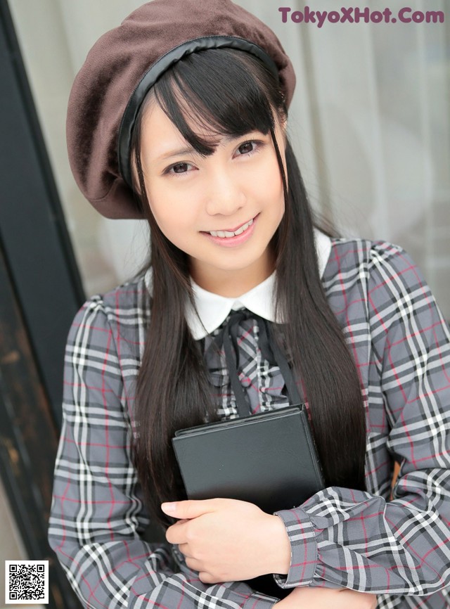 Yuria Tsukino - Bfdvd Toples Gif No.f58702